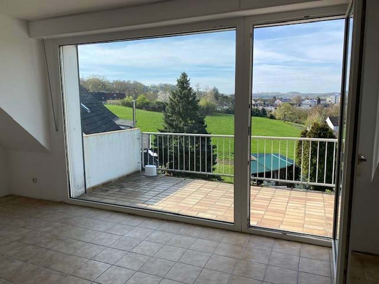 Thumbnail-Wohnung zum Kaufen in Essen 255.000,00 € 100 m²
