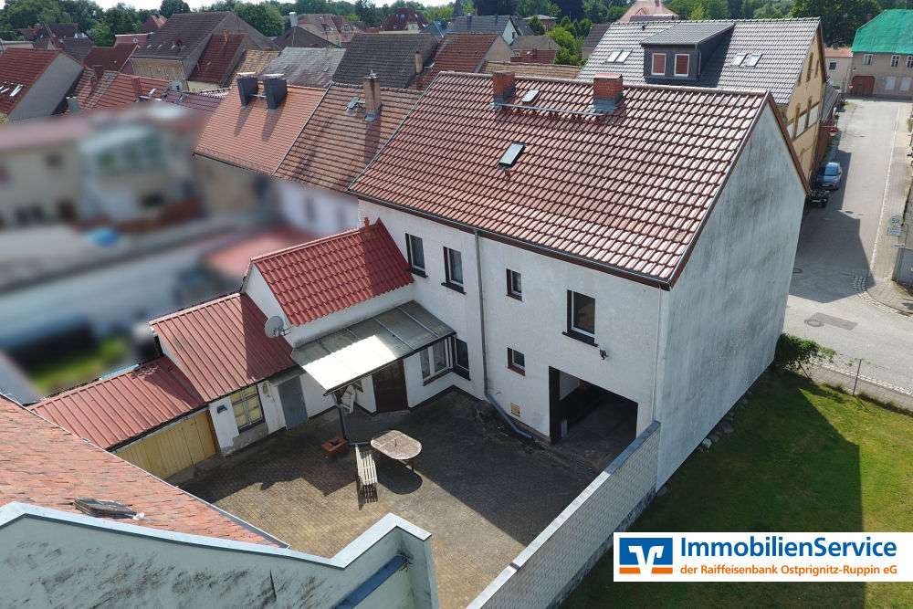 Thumbnail-Haus zum Kaufen in Wusterhausen 129.000,00 € 196 m²