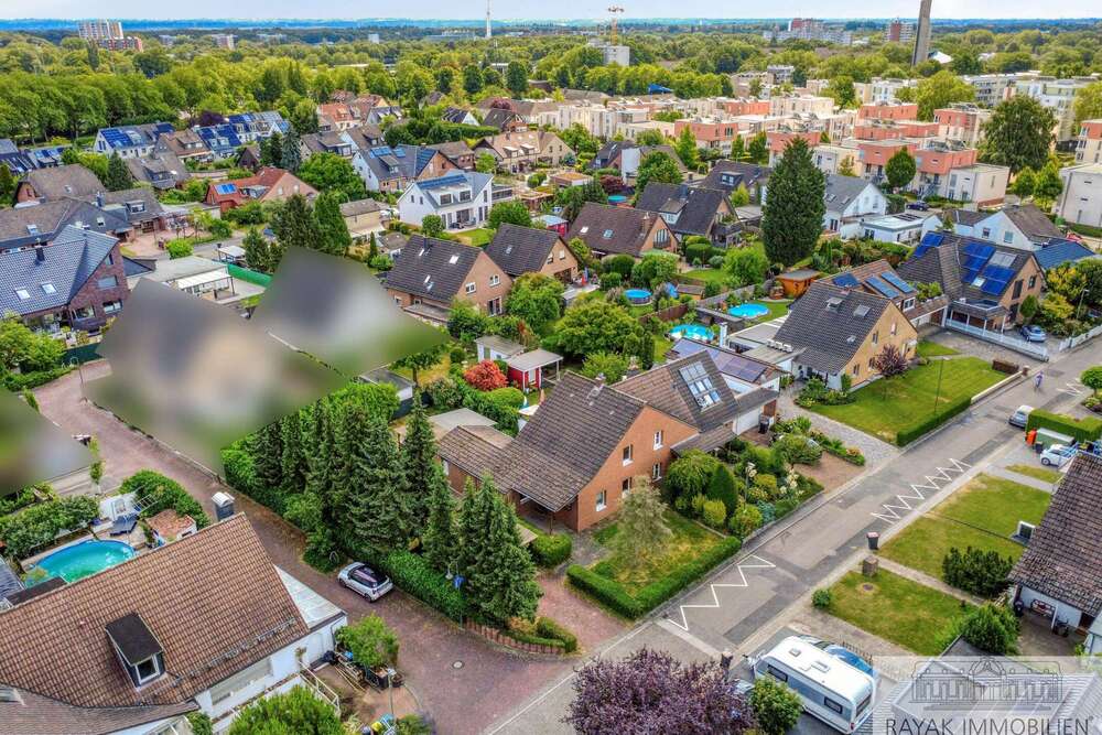 Thumbnail-Haus zum Kaufen in Düsseldorf 649.000,00 € 117.8 m²