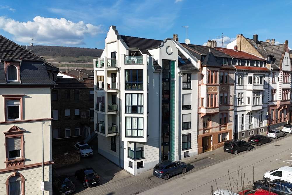 Thumbnail-Haus zum Kaufen in Bingen am Rhein 850.000,00 € 389.99 m²