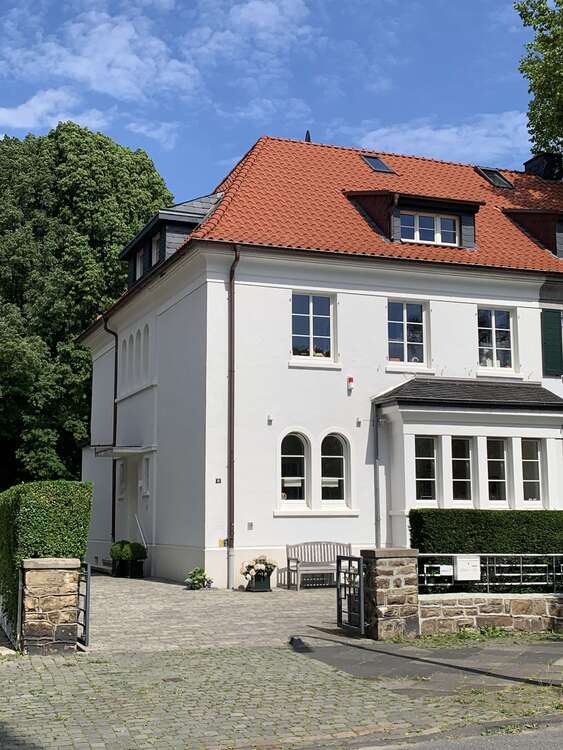 Thumbnail-Haus zum Mieten in Dortmund 5.000,00 € 320 m²