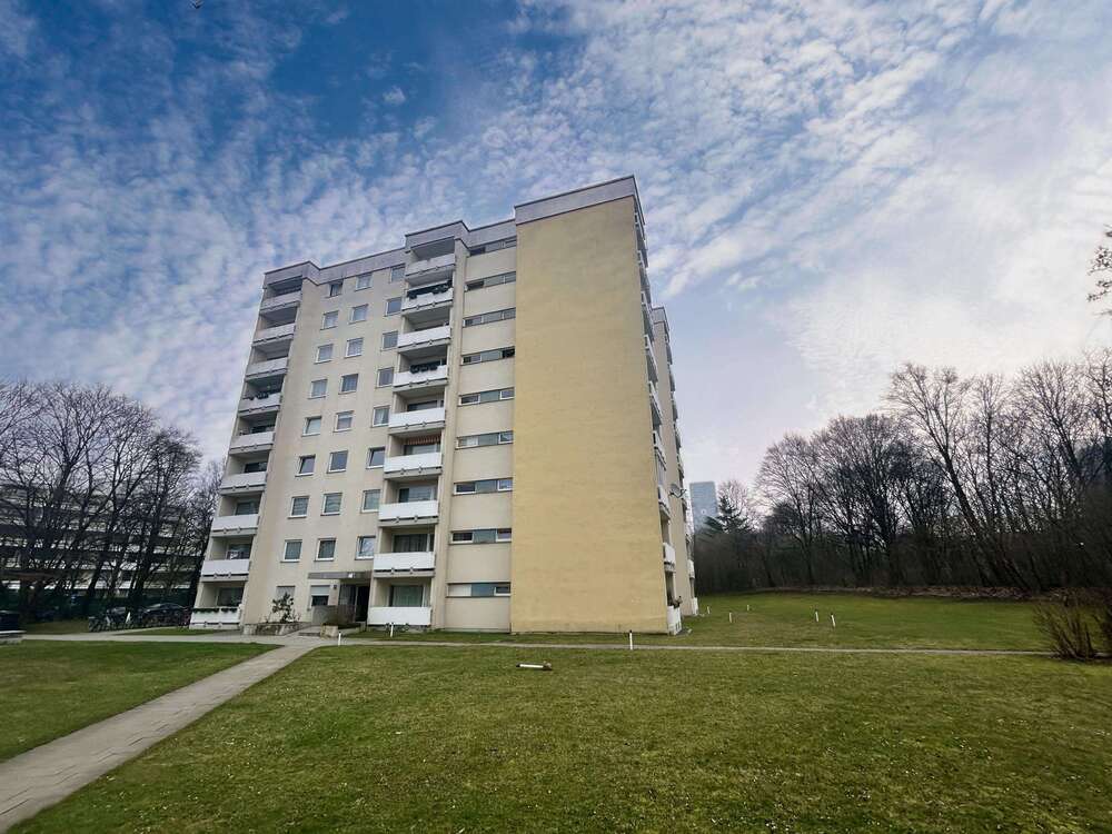 Thumbnail-Wohnung zum Kaufen in München 499.000,00 € 88.28 m²