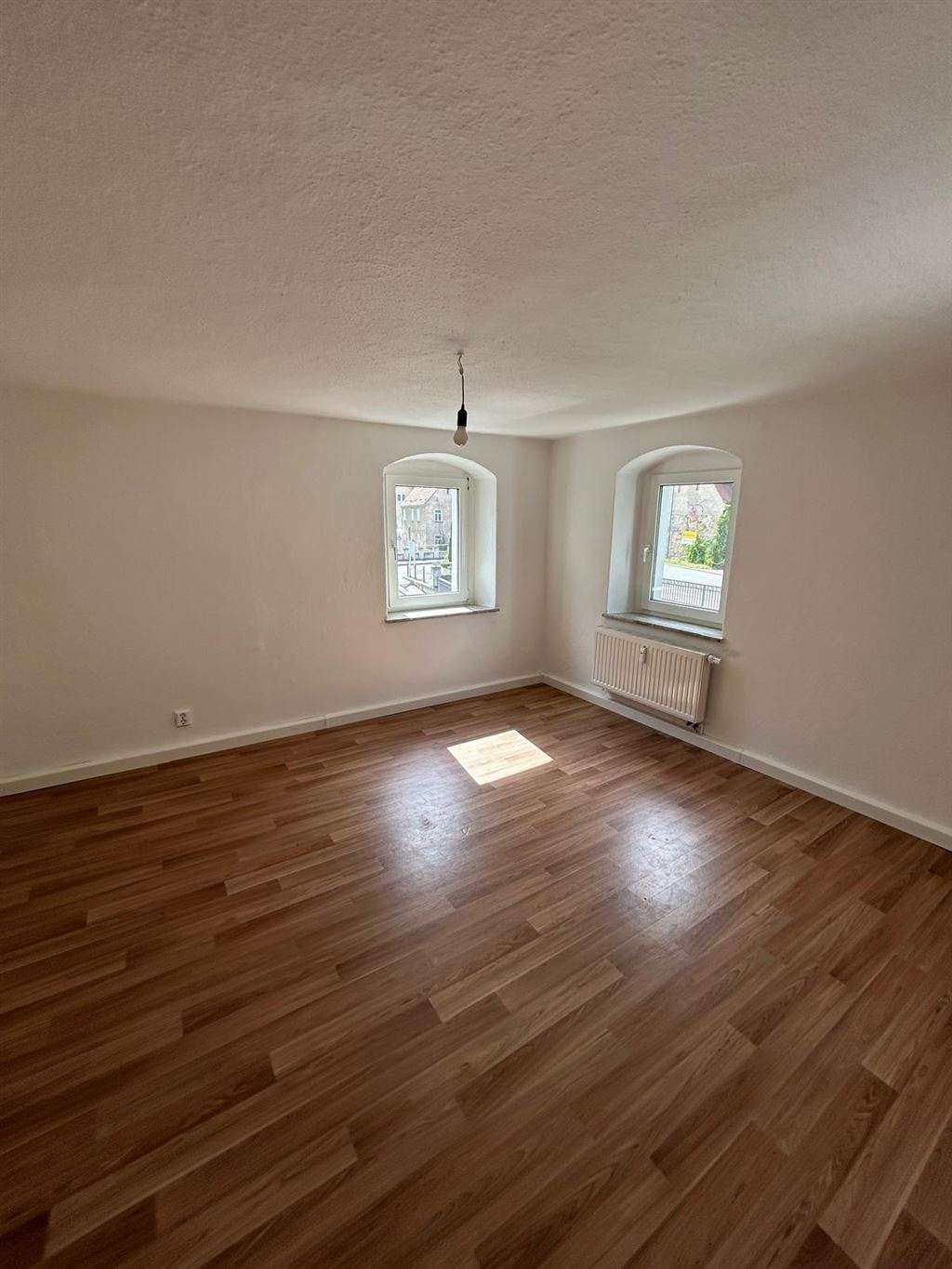 Thumbnail-Wohnung zum Mieten in Pirna 260,00 € 37.36 m²