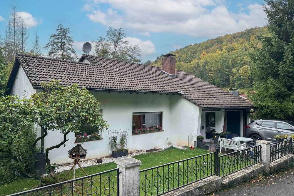 Thumbnail-Haus zum Kaufen in Hagen 250.000,00 € 176.9 m²