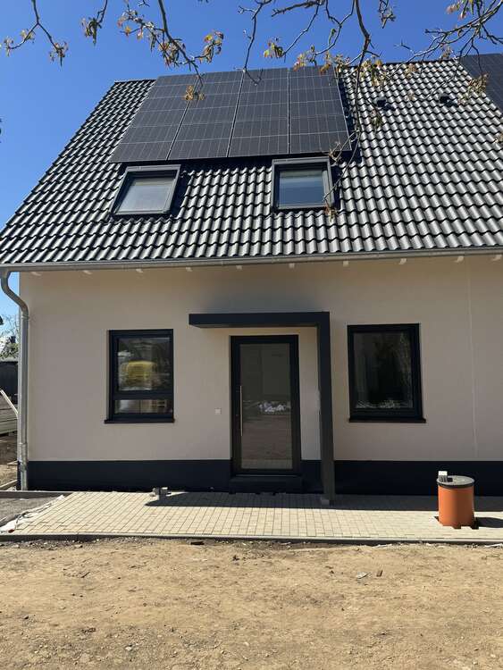 Thumbnail-Haus zum Mieten in Leipzig 1.390,00 € 115 m²
