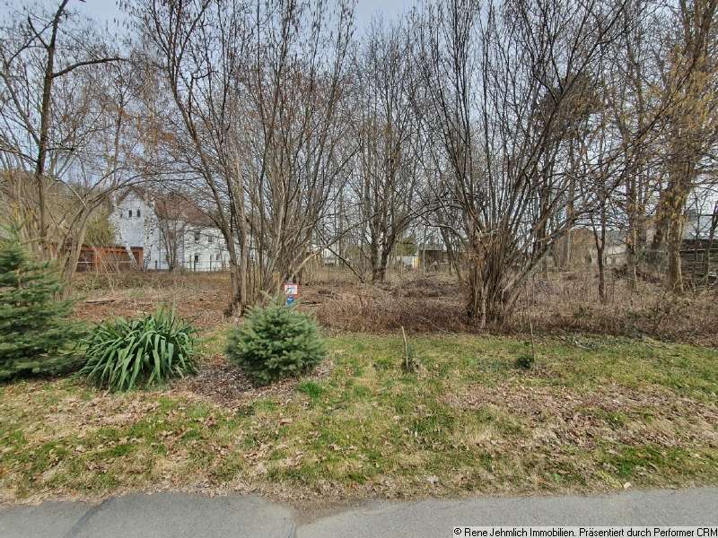 Thumbnail-Grundstück zu verkaufen in Oberlungwitz 110.000,00 € 1815 m²