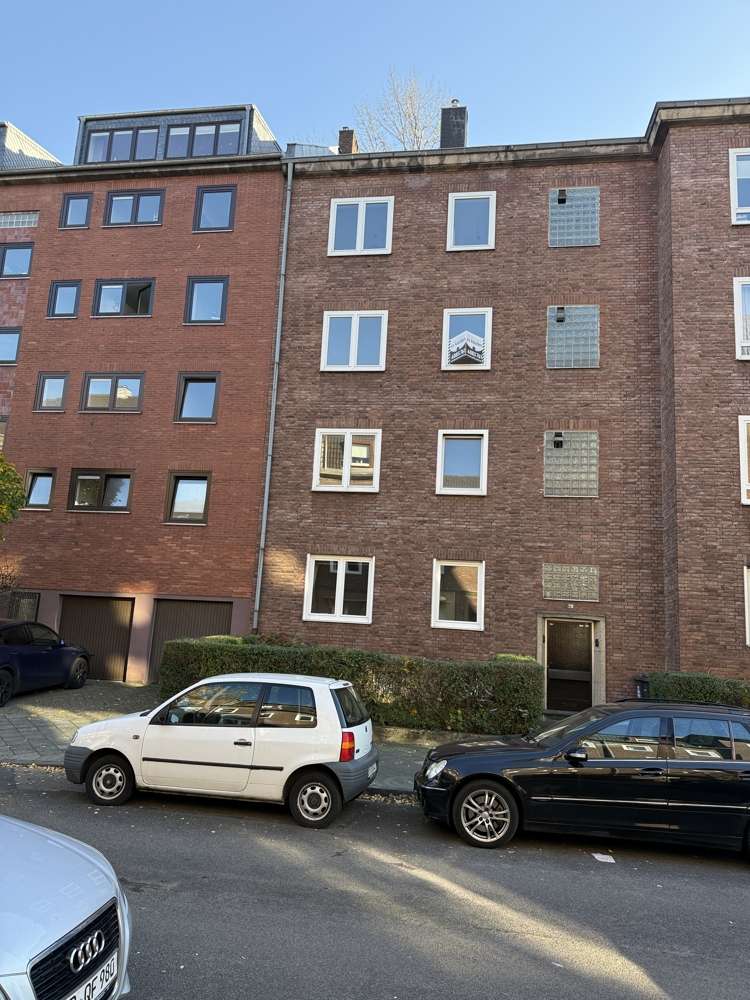 Thumbnail-Wohnung zum Kaufen in Düsseldorf 400.000,00 € 97 m²