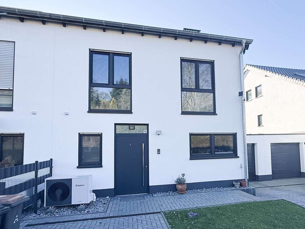 Thumbnail-Haus zum Kaufen in Eitorf 569.000,00 € 198 m²