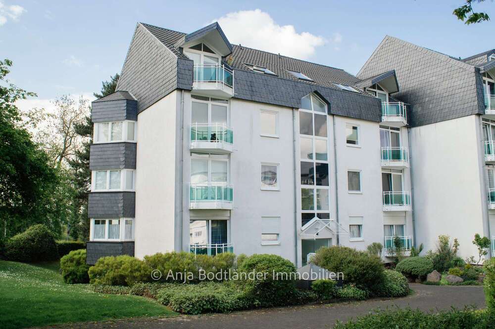 Thumbnail-Wohnung zum Kaufen in Bonn 325.000,00 € 83.53 m²