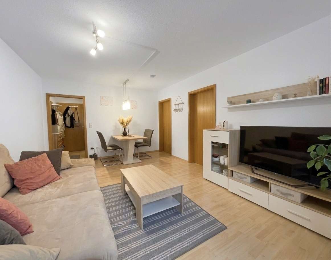 Thumbnail-Wohnung zum Kaufen in Augsburg 190.000,00 € 49.41 m²
