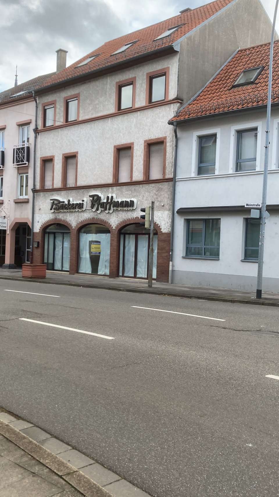 Thumbnail-Haus zum Kaufen in Bad Bergzabern 650.000,00 € 320 m²