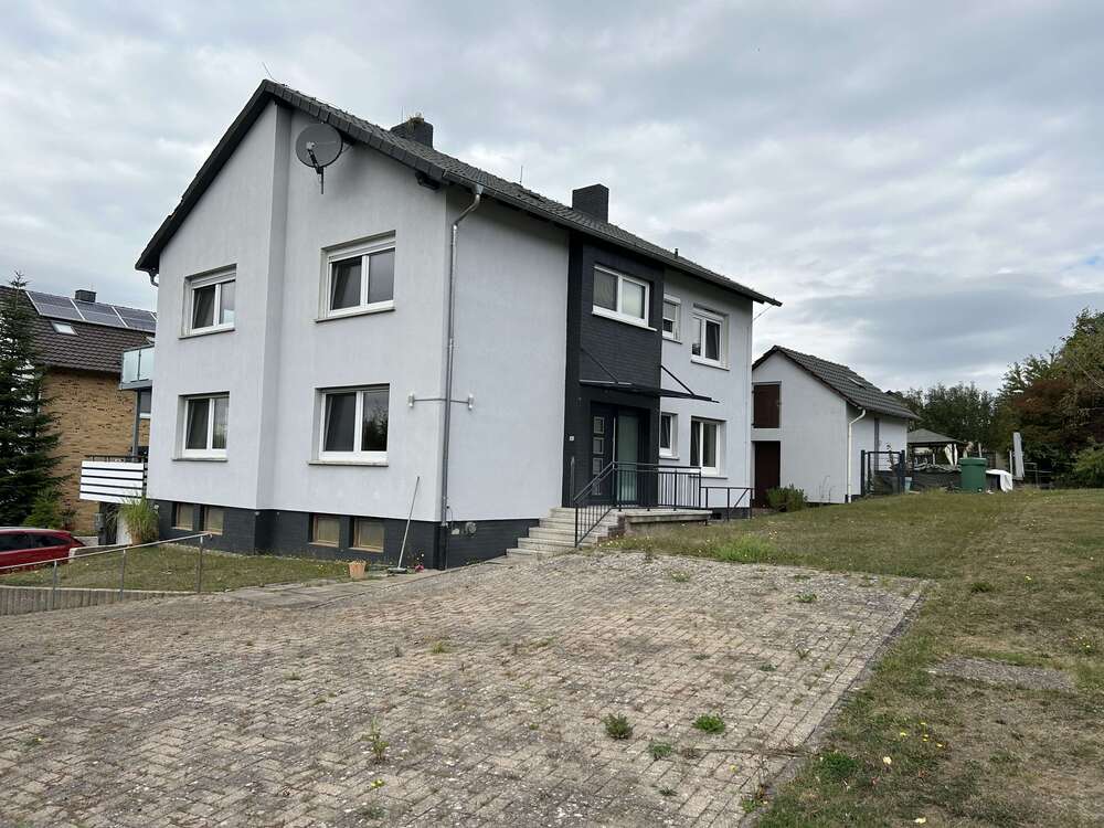 Thumbnail-Haus zum Kaufen in Rinteln 280.000,00 € 160 m²