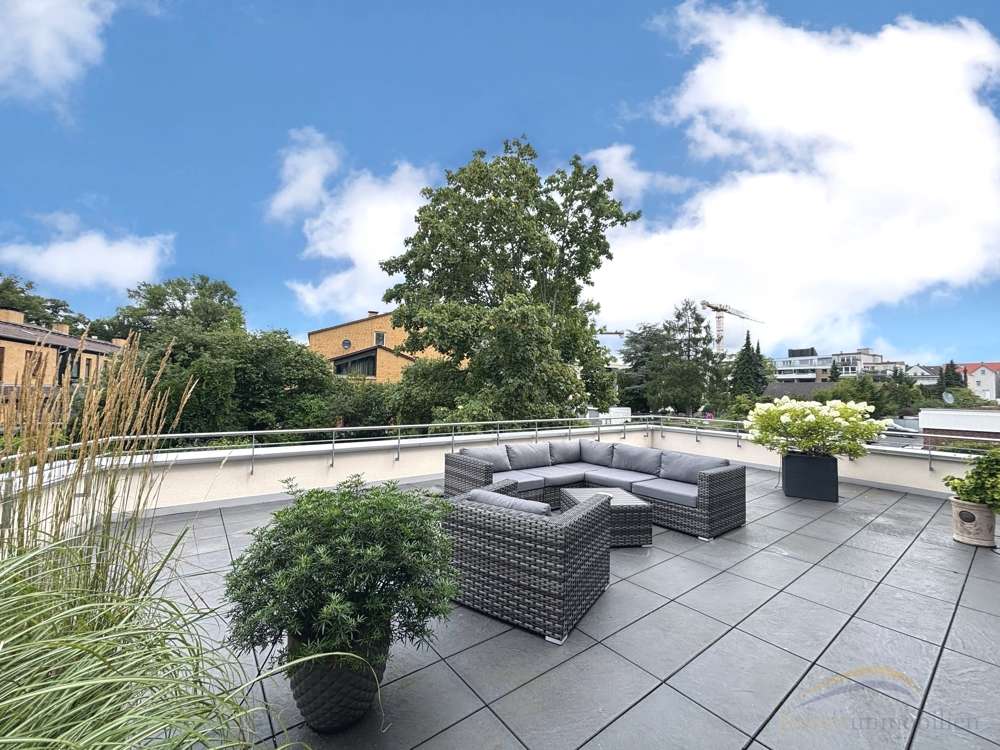 Thumbnail-Wohnung zum Mieten in Hannover 1.600,00 € 98.11 m²