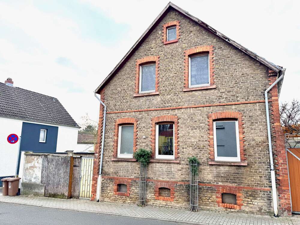 Thumbnail-Haus zum Kaufen in Flörsheim am Main 349.000,00 € 100 m²