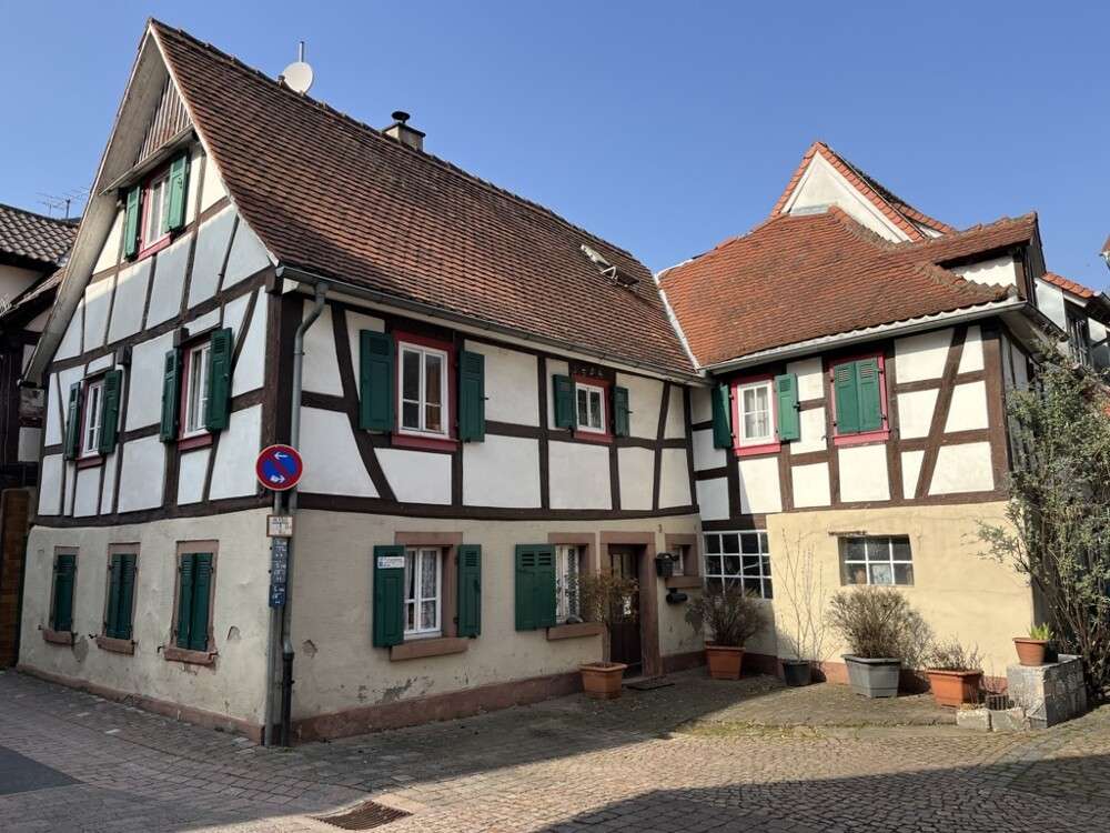 Thumbnail-Haus zum Kaufen in Breuberg Neustadt 175.000,00 € 111 m²
