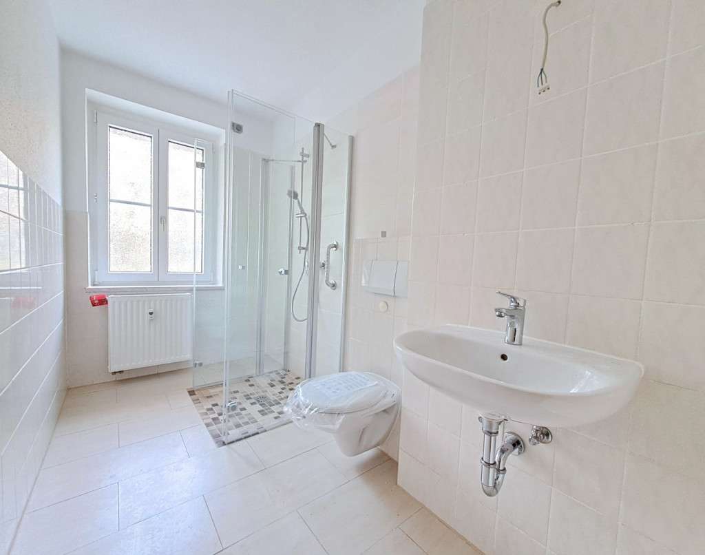 Thumbnail-Wohnung zum Mieten in Plauen 229,97 € 46.28 m²