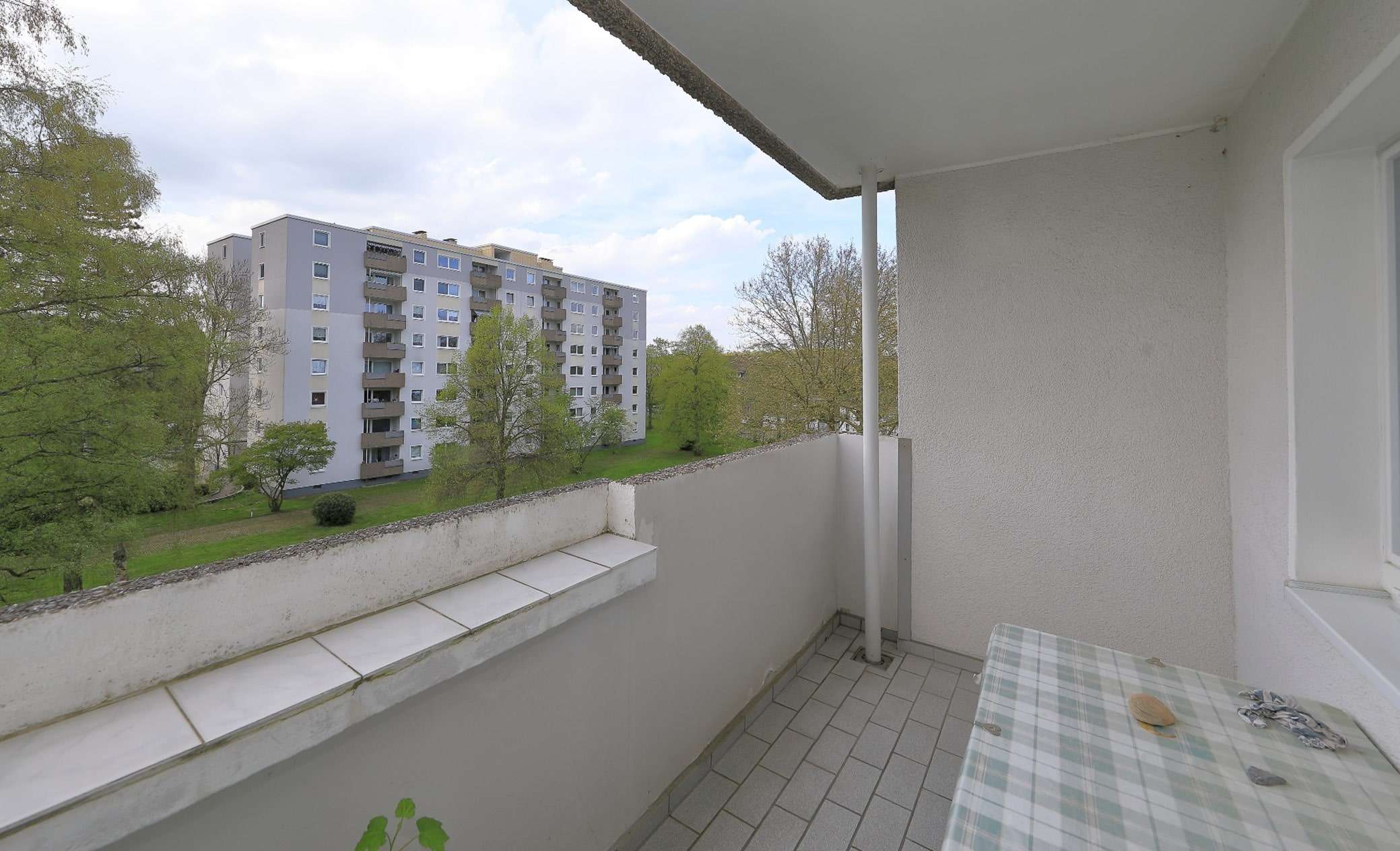 Thumbnail-Wohnung zum Kaufen in Essen 169.000,00 € 79.26 m²