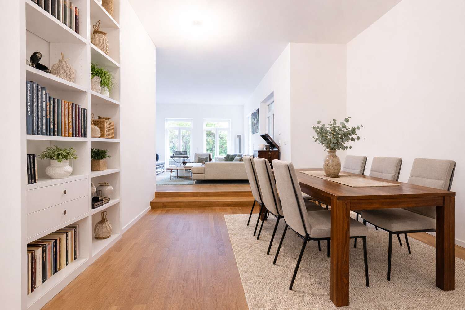 Thumbnail-Wohnung zum Kaufen in Frankfurt am Main 1.995.000,00 € 218.9 m²