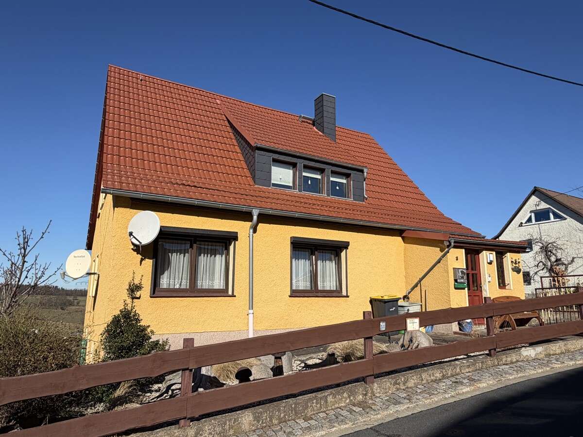 Thumbnail-Haus zum Kaufen in Freital 315.000,00 € 140 m²