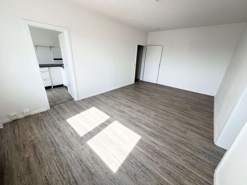 Thumbnail-Wohnung zum Kaufen in Rostock 129.000,00 € 47 m²