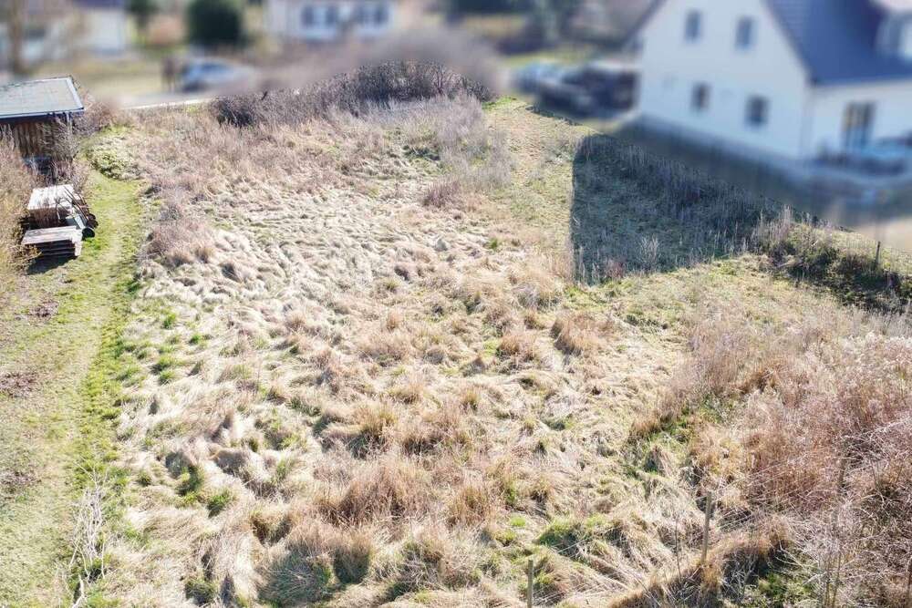 Thumbnail-Grundstück zu verkaufen in Biendorf 115.000,00 € 765.22 m²