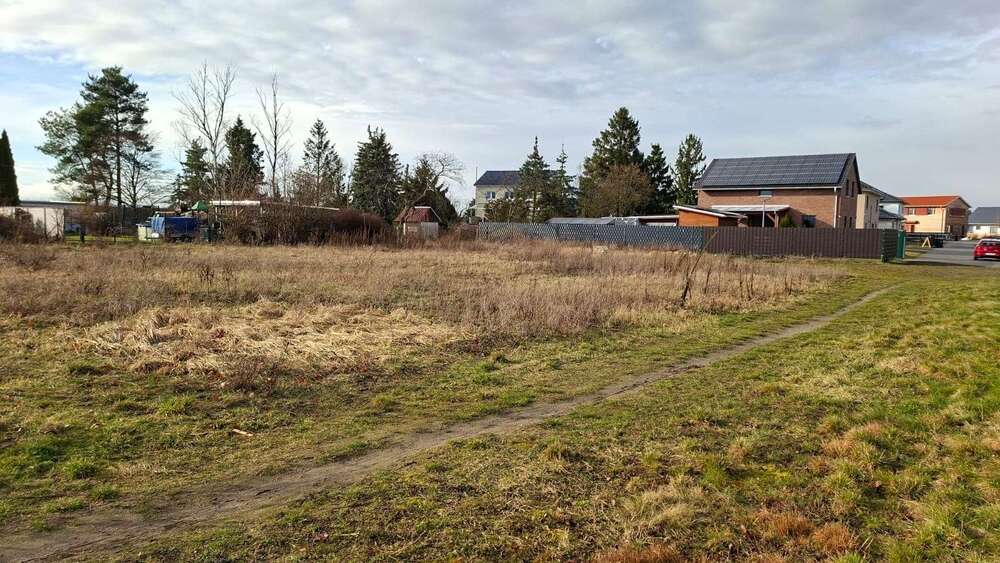 Thumbnail-Grundstück zu verkaufen in Brandenburg 278.000,00 € 1653 m²