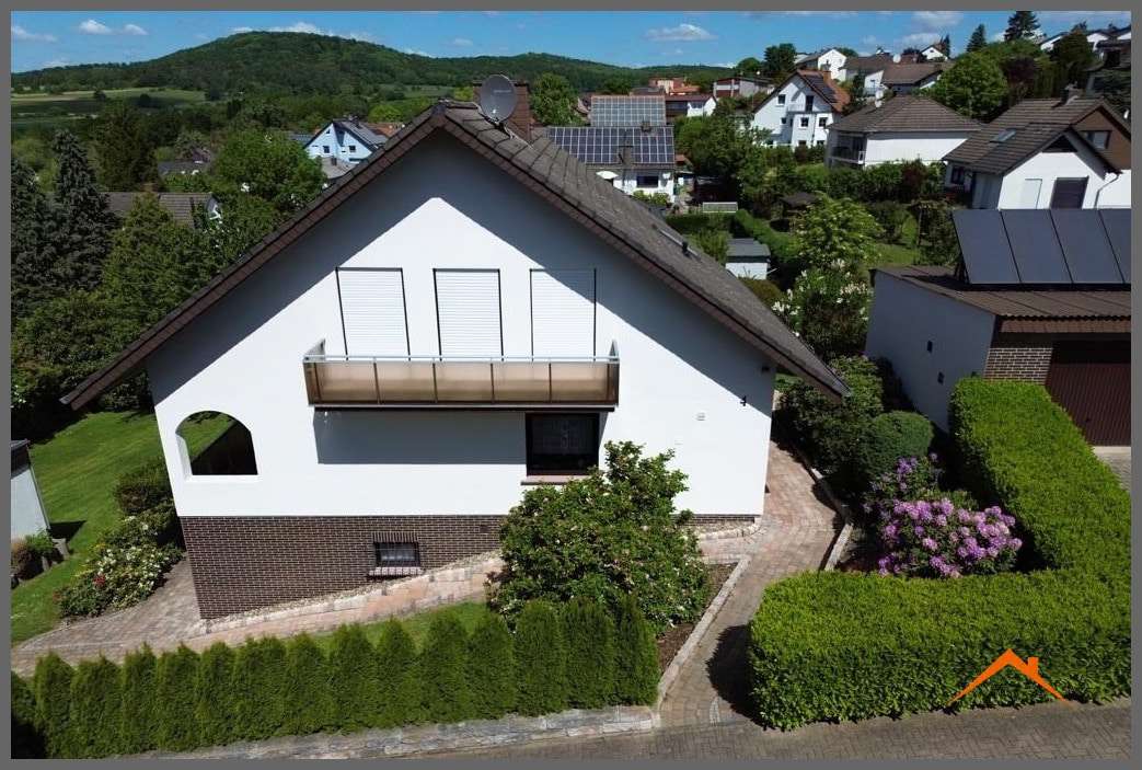 Thumbnail-Haus zum Kaufen in Niedenstein 389.000,00 € 150 m²