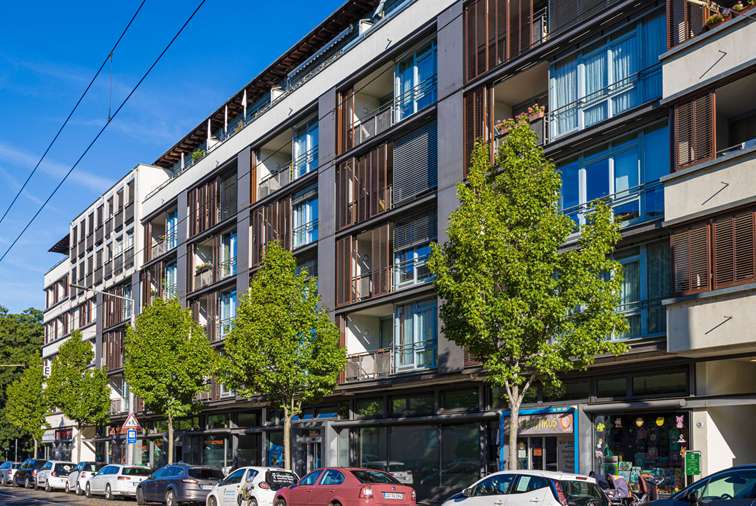 Thumbnail-Wohnung zum Kaufen in Dresden 151.000,00 € 58.38 m²