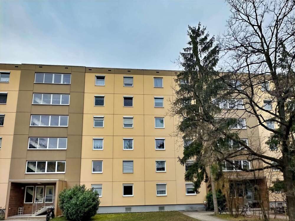 Thumbnail-Wohnung zum Kaufen in Regensburg 259.000,00 € 77 m²