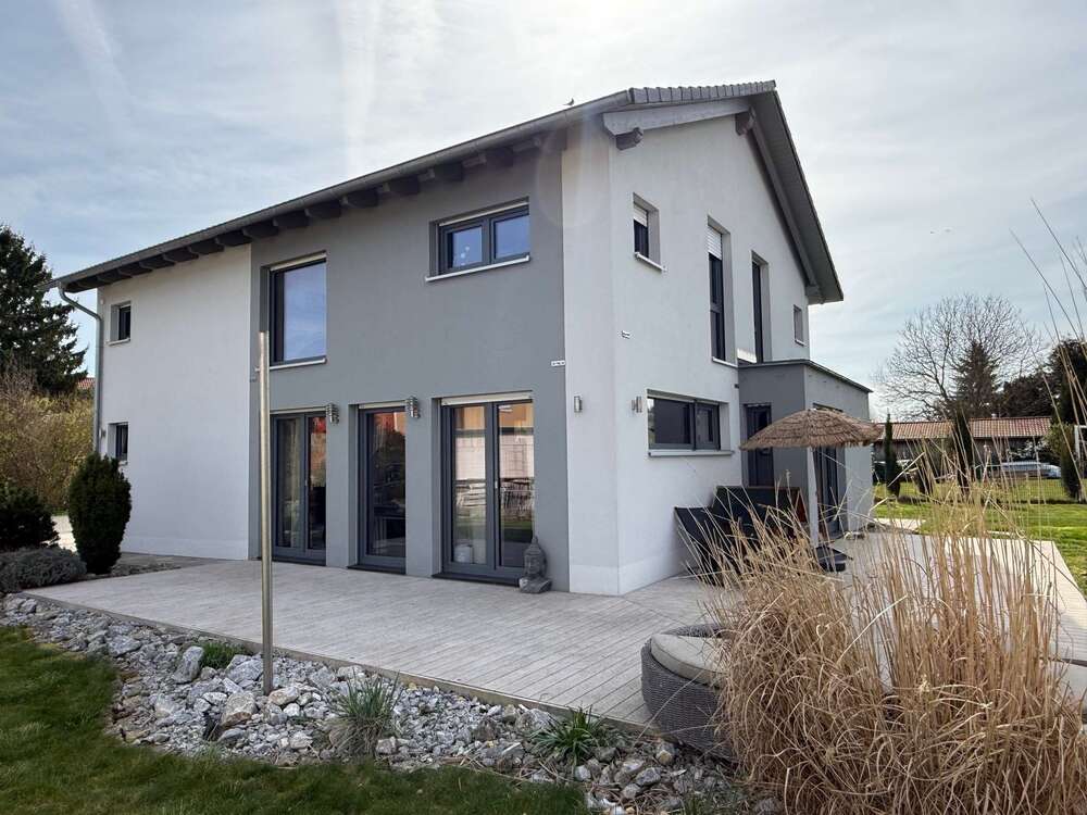 Thumbnail-Haus zum Kaufen in Friedland 482.000,00 € 166 m²