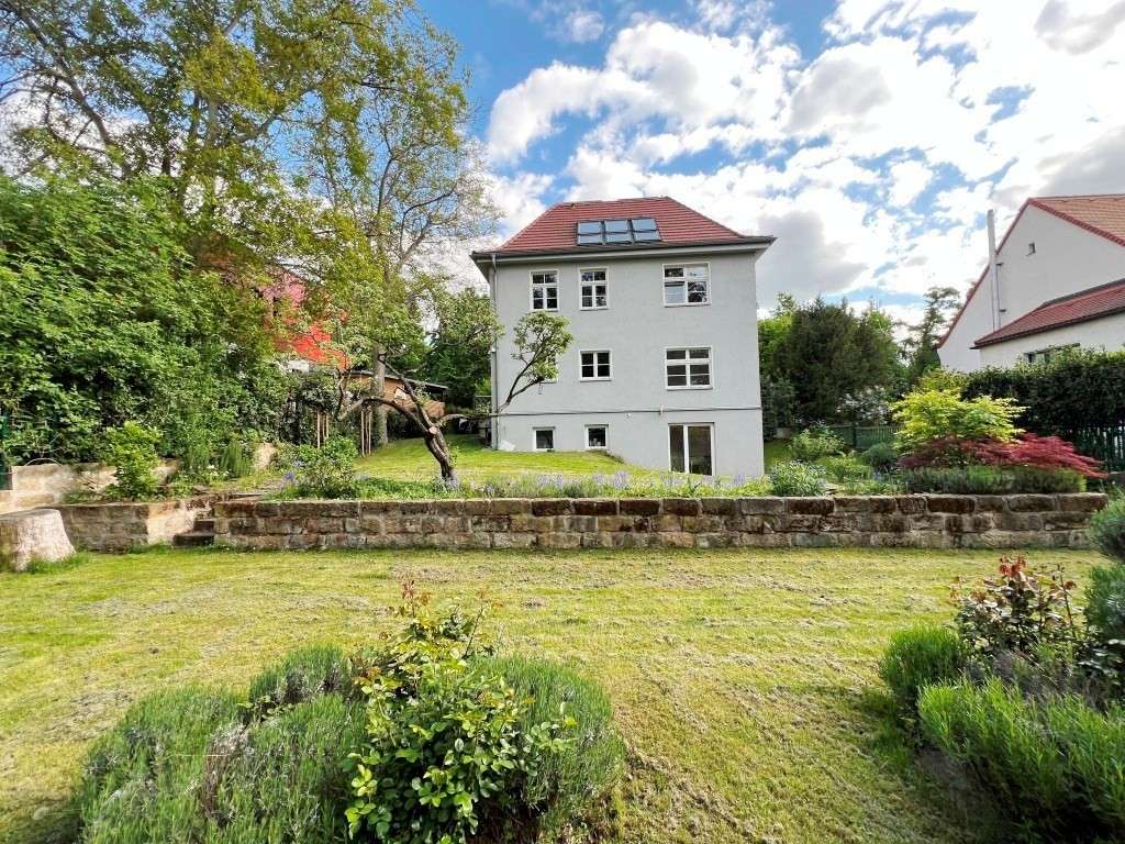 Thumbnail-Wohnung zum Kaufen in Dresden 650.000,00 € 155 m²