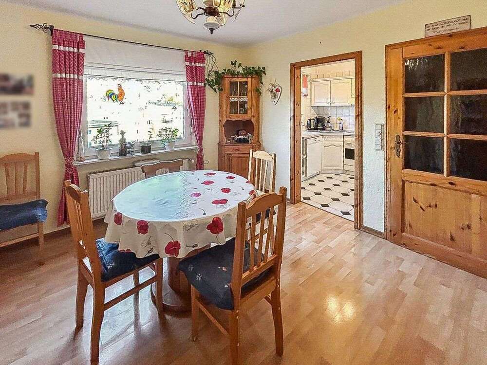 Thumbnail-Haus zum Kaufen in Idar-Oberstein 80.000,00 € 86 m²