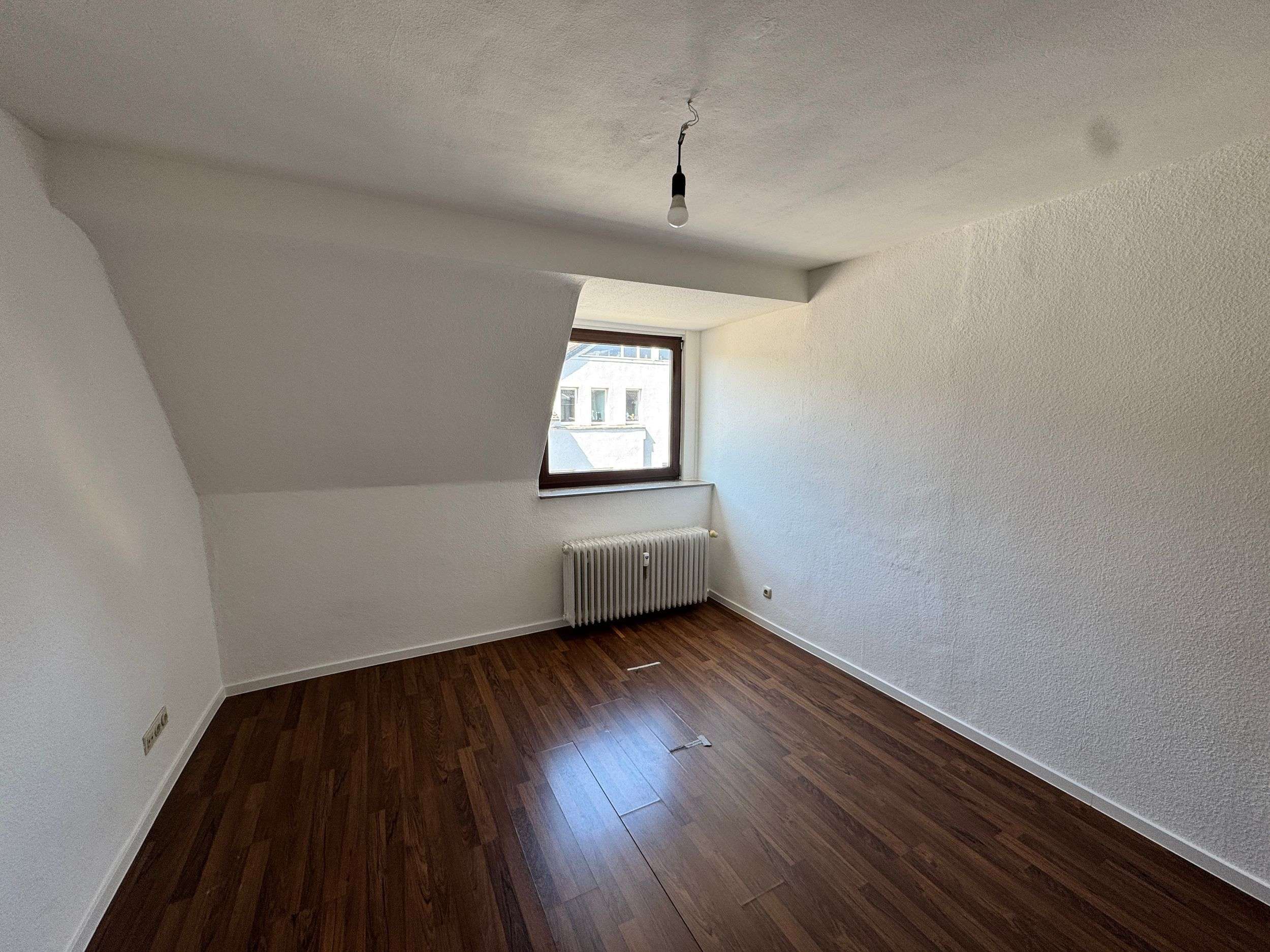 Thumbnail-Wohnung zum Mieten in Essen 300,00 € 28 m²
