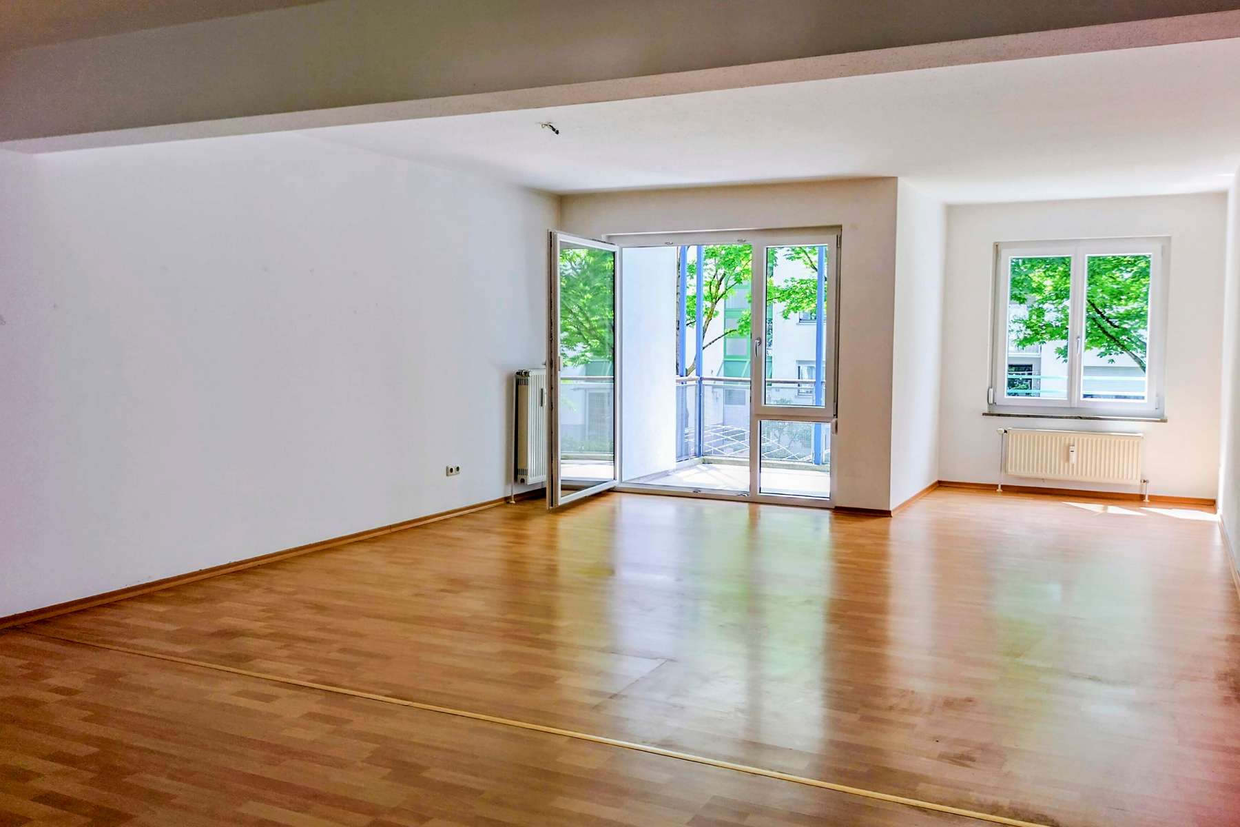 Thumbnail-Wohnung zum Kaufen in Augsburg 349.000,00 € 72 m²