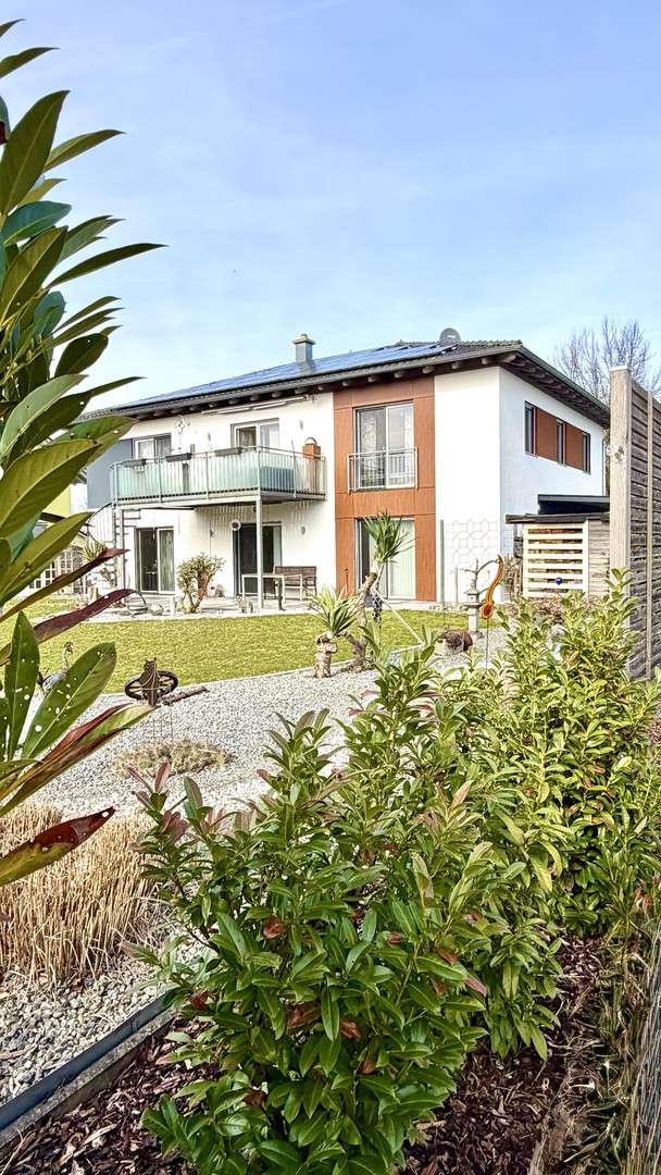 Thumbnail-Haus zum Kaufen in Osterhofen 888.800,00 € 237 m²