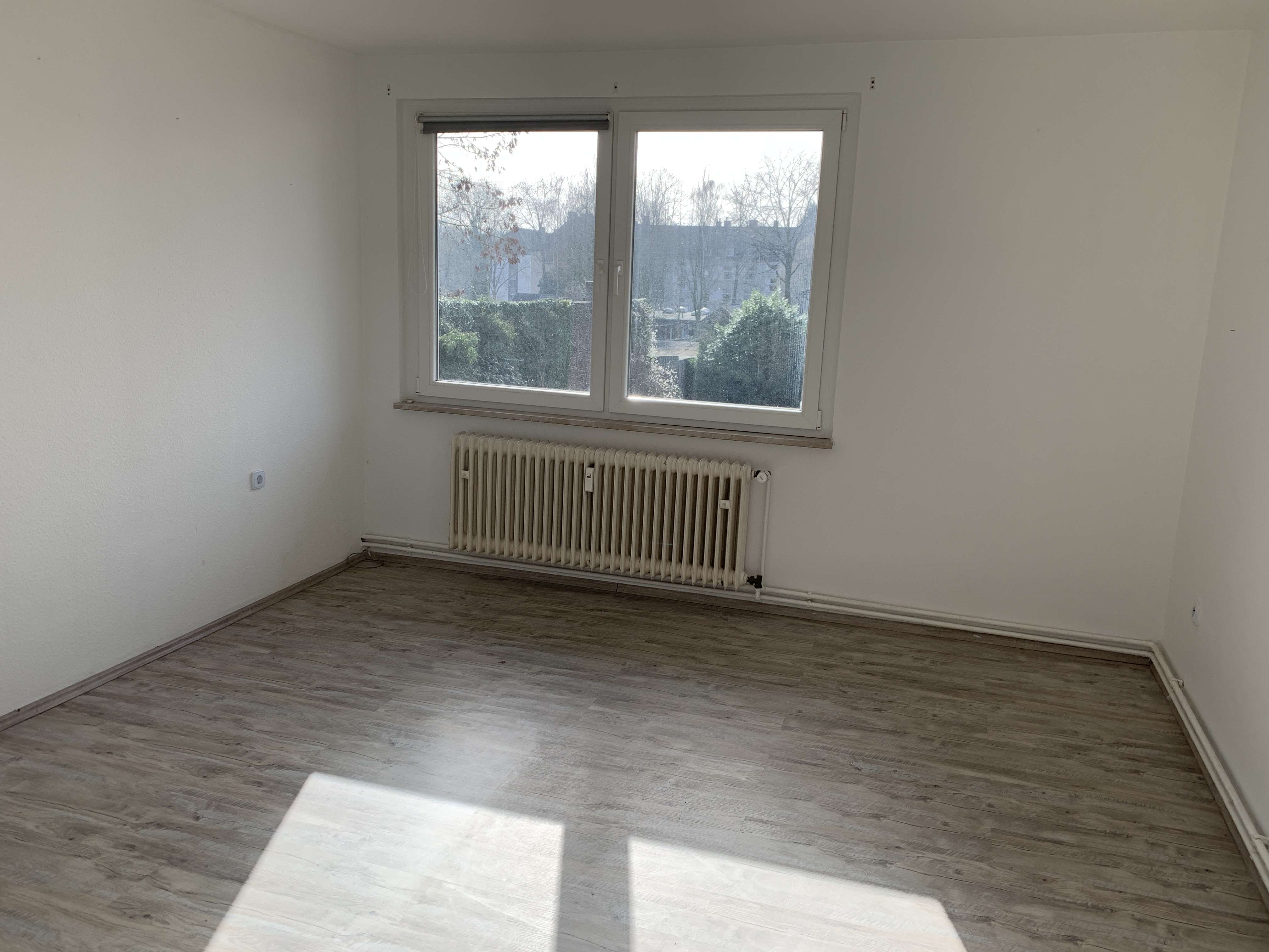 Thumbnail-Wohnung zum Mieten in Gelsenkirchen 485,51 € 72.9 m²