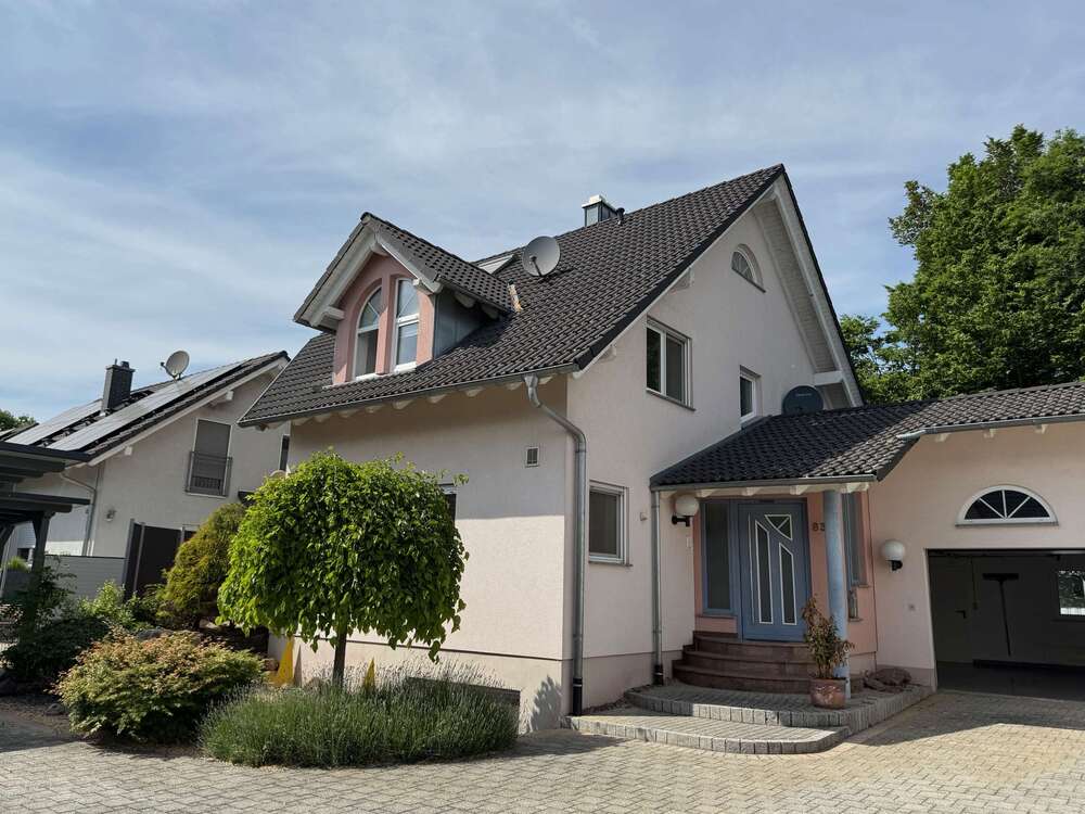Thumbnail-Haus zum Kaufen in Offenburg - Weier 685.000,00 € 210 m²