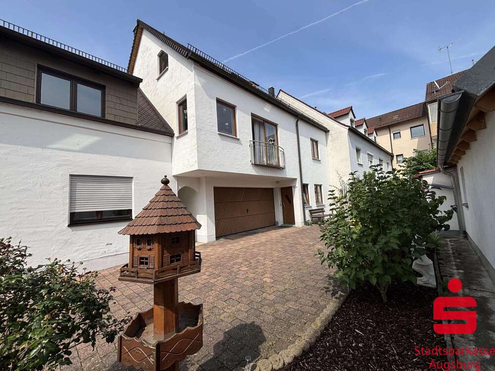 Thumbnail-Haus zum Kaufen in Augsburg 449.000,00 € 102.62 m²