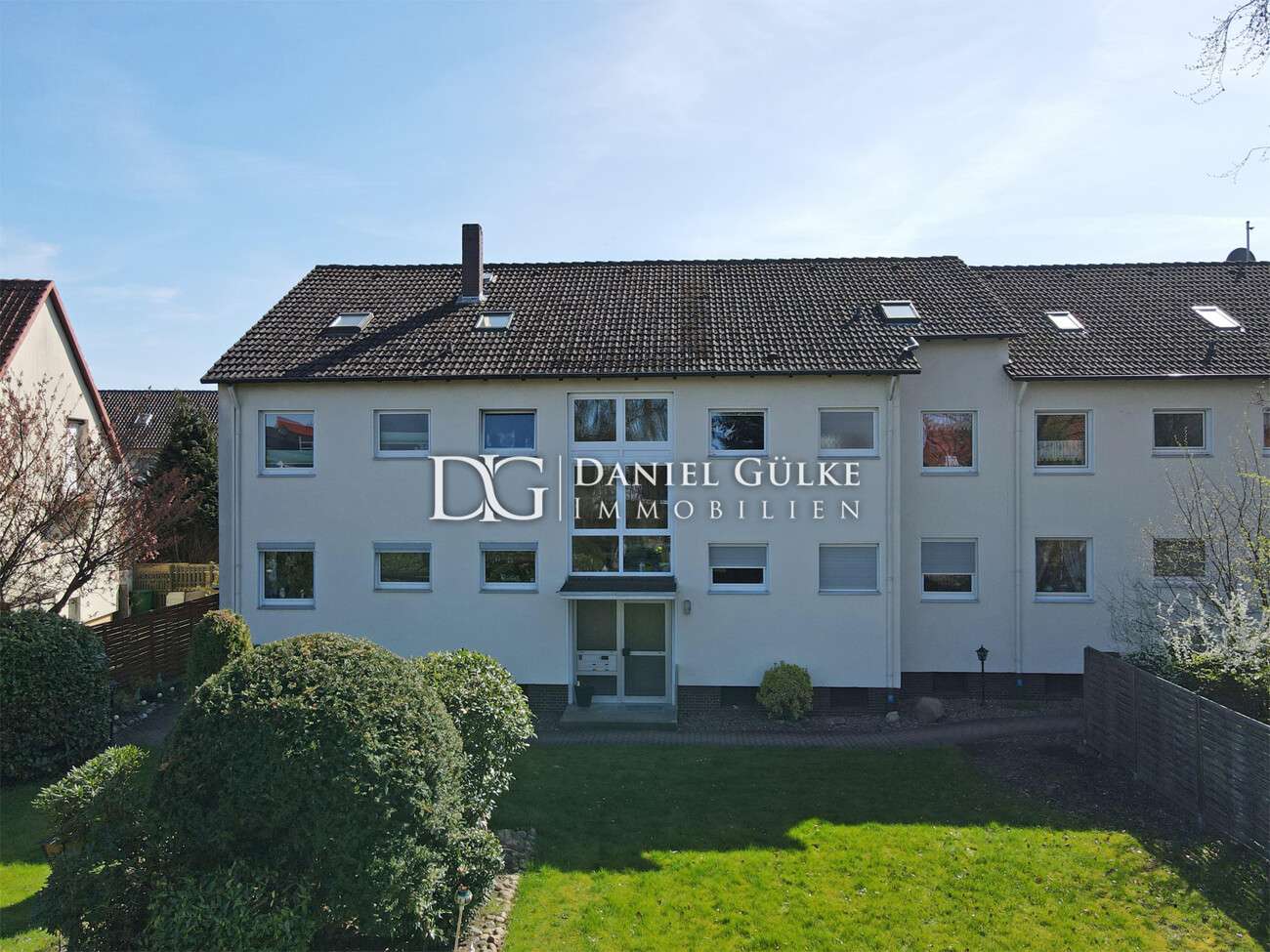 Thumbnail-Wohnung zum Kaufen in Garbsen 152.000,00 € 67.6 m²