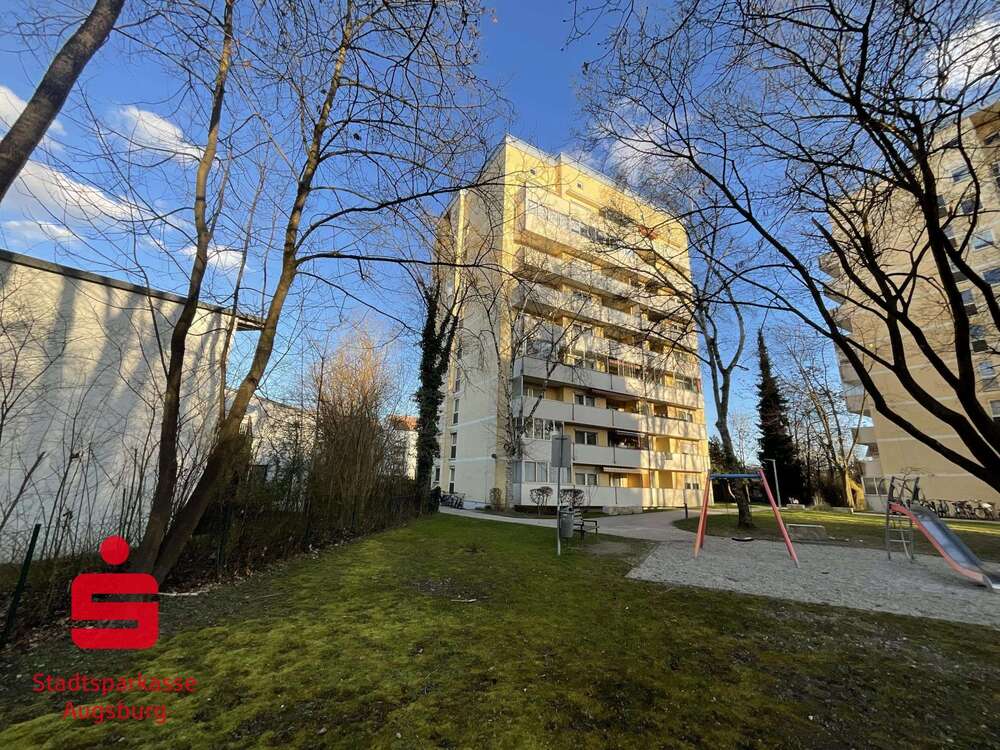 Thumbnail-Wohnung zum Kaufen in Augsburg 197.000,00 € 49 m²