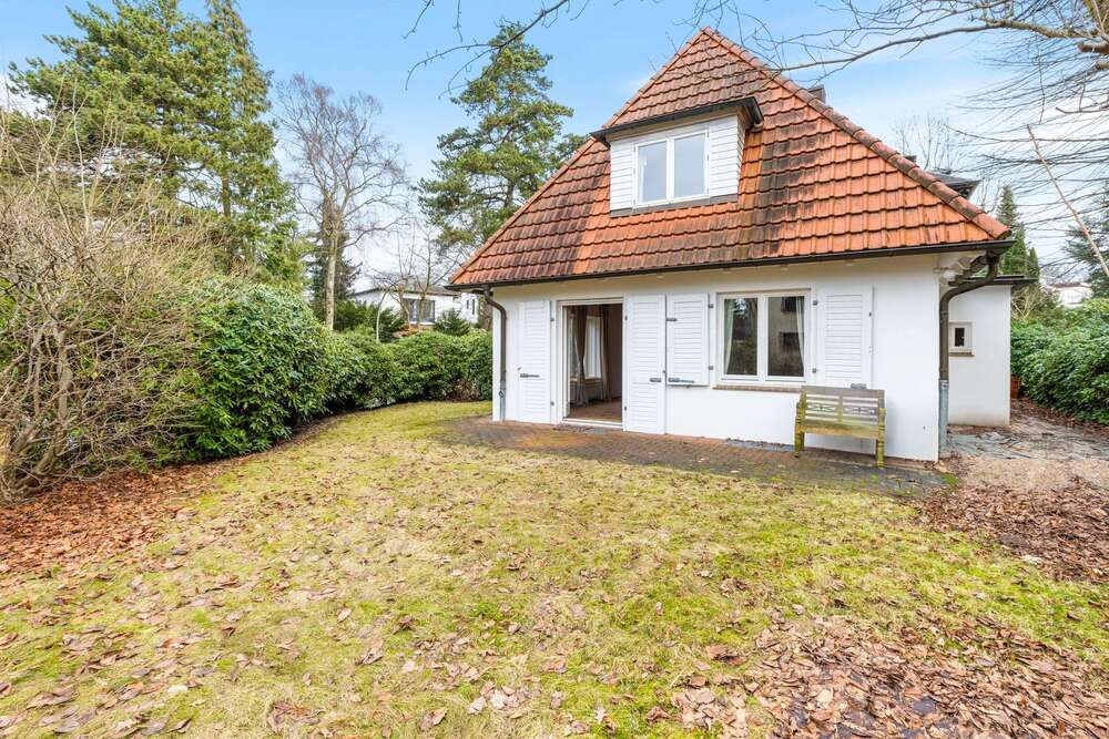 Thumbnail-Haus zum Mieten in Hamburg 3.200,00 € 131 m²