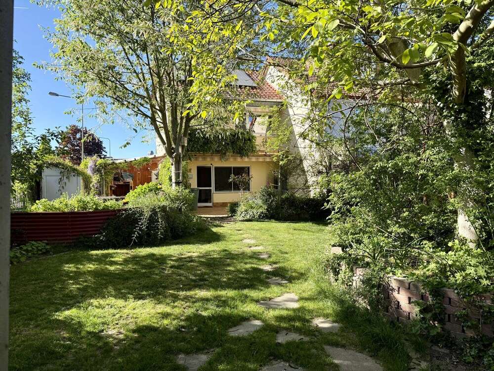 Thumbnail-Haus zum Kaufen in Frankfurt am Main 420.000,00 € 119.6 m²