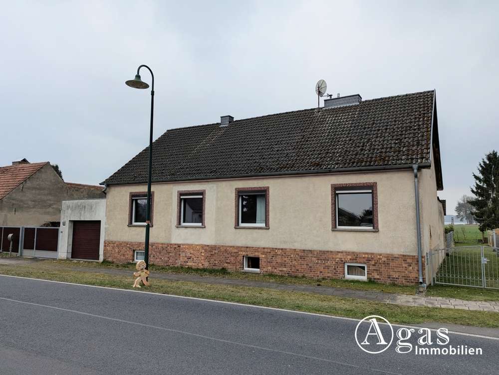 Thumbnail-Haus zum Kaufen in Nuthe-Urstromtal Scharfenbrück 220.000,00 € 180 m²