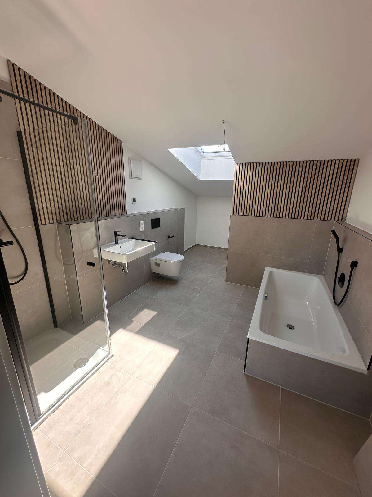 Thumbnail-Wohnung zum Mieten in Offenbach am Main 1.800,00 € 91.14 m²