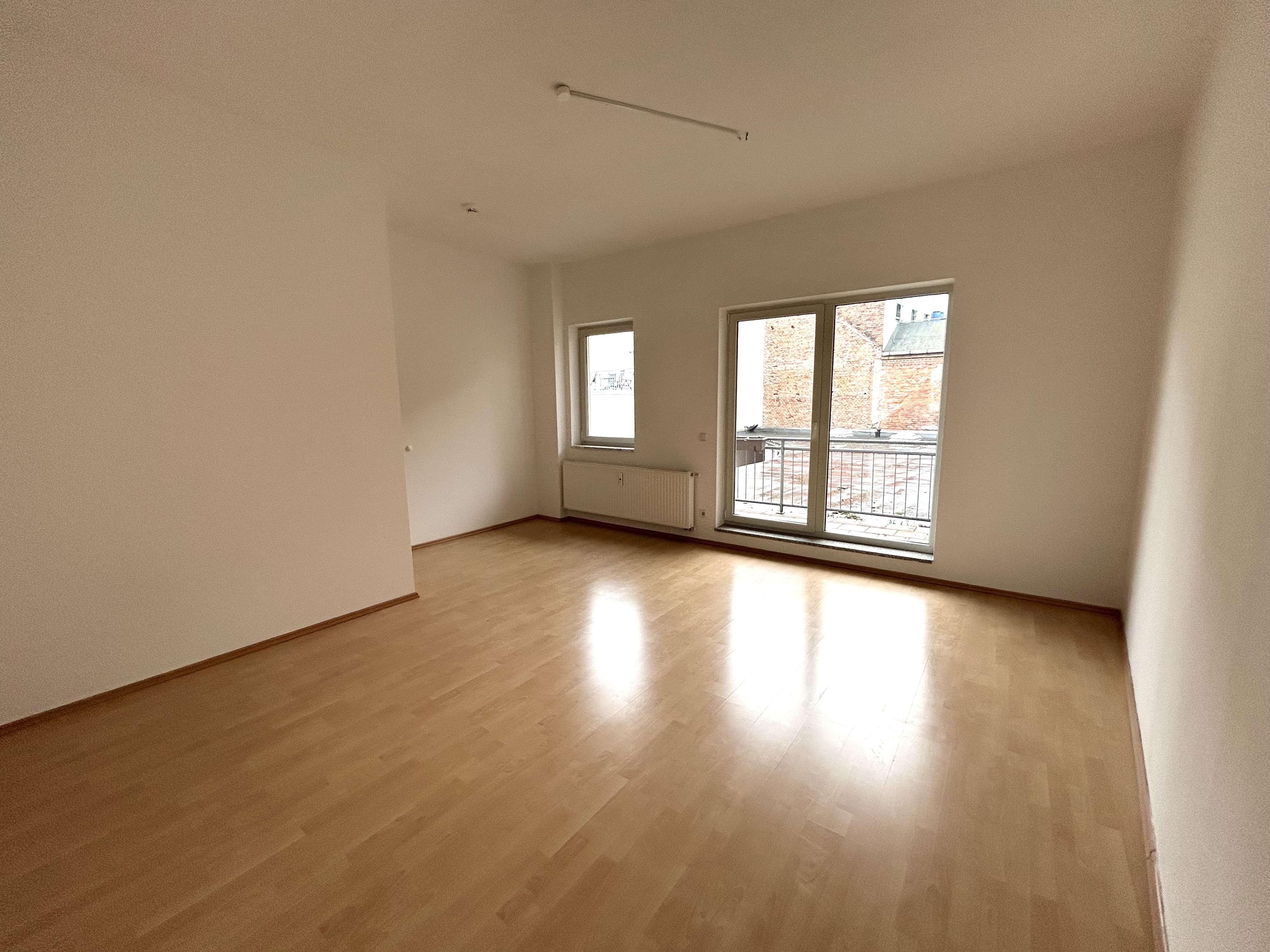 Thumbnail-Wohnung zum Mieten in Zwickau 460,00 € 83.9 m²