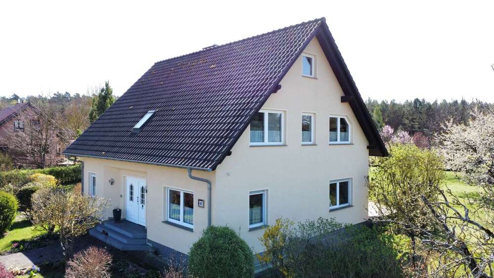 Thumbnail-Haus zum Kaufen in Storbeck-Frankendorf Frankendorf 548.000,00 € 208 m²