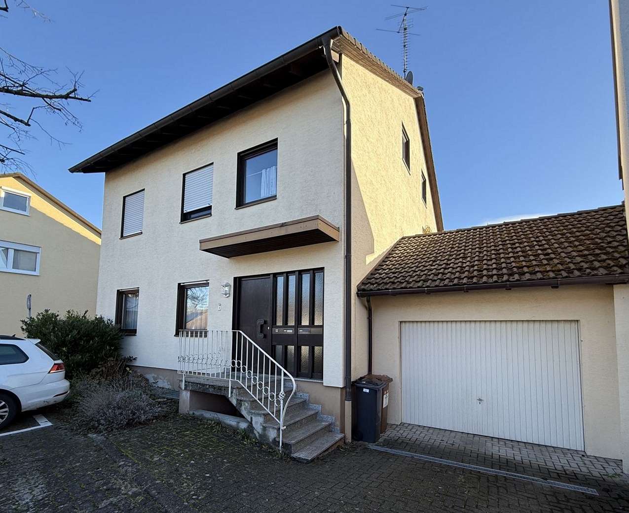 Thumbnail-Haus zum Kaufen in Munzingen 648.000,00 € 180 m²