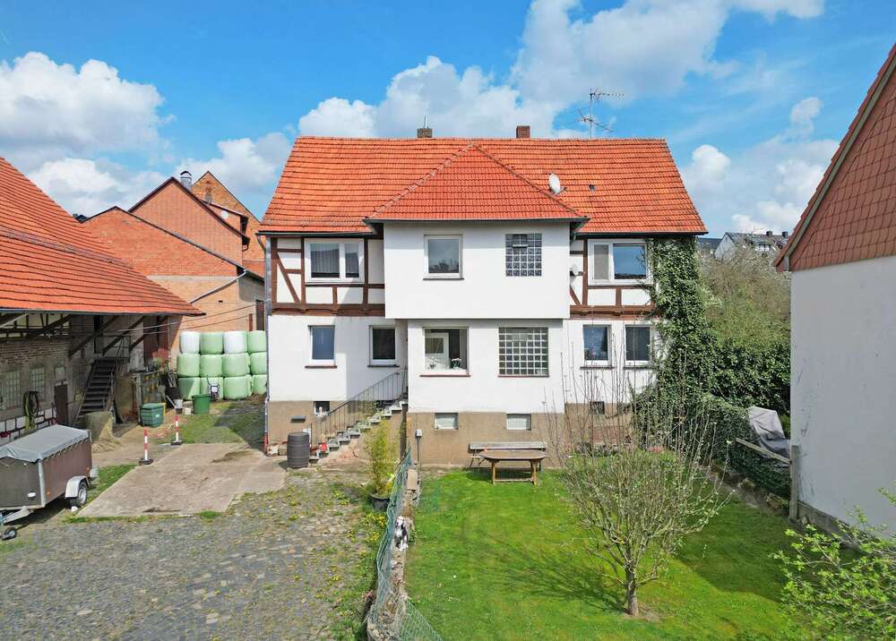 Thumbnail-Haus zum Kaufen in Schauenburg Elgershausen 225.000,00 € 200 m²