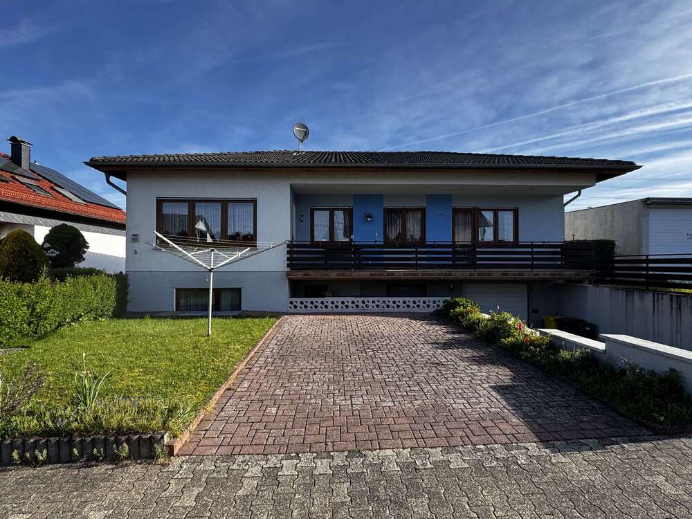 Thumbnail-Haus zum Kaufen in Holzappel 269.000,00 € 143 m²