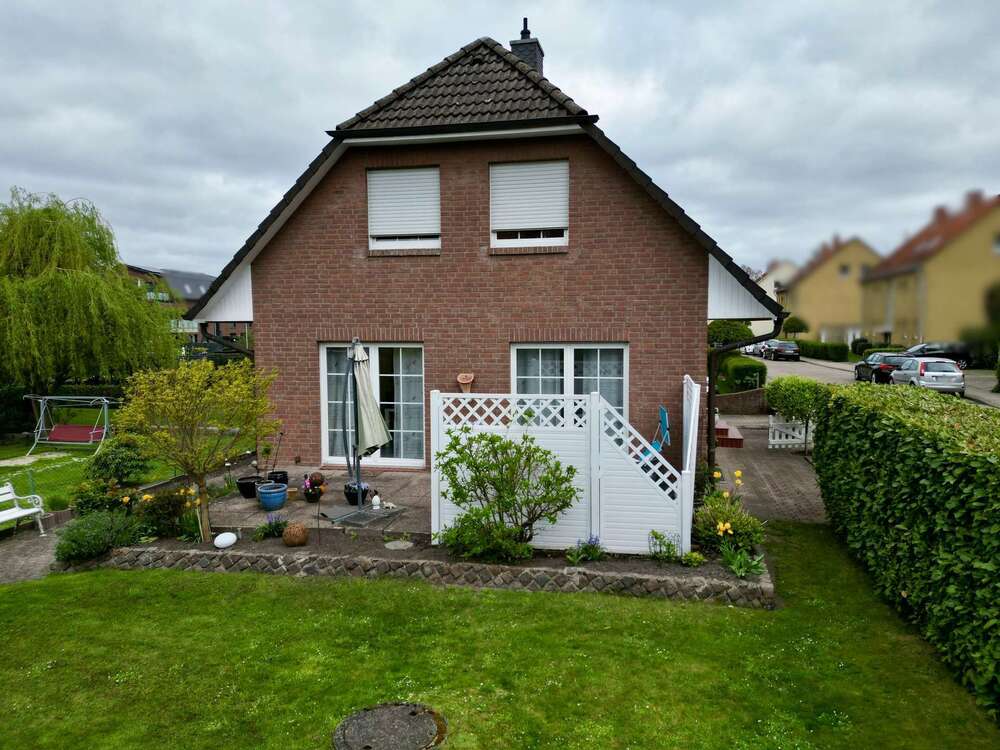 Thumbnail-Haus zum Kaufen in Buxtehude 579.000,00 € 84.36 m²